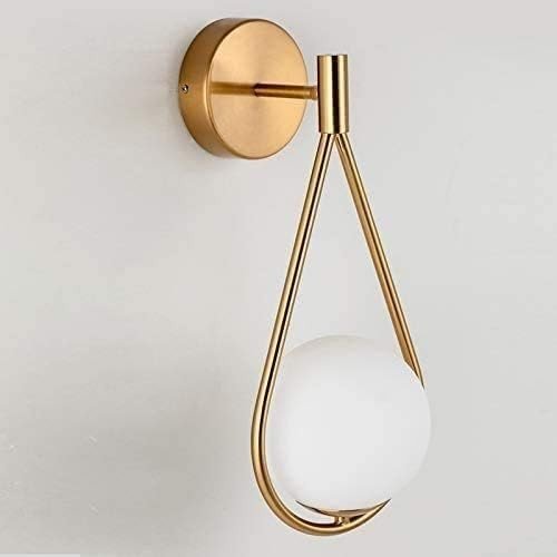 apliques de pared disponibles en Decoespacio para iluminar el recibidor en navidad